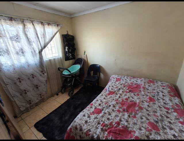 3 BEDROOM HOUSE FOR SALE IN BOITEKONG